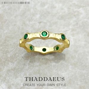 Bagues de cluster Bague de bande Golden Green Stone Marque Europe Style Glam Bijoux de mode pour femmes hommes cadeau en argent sterling 925