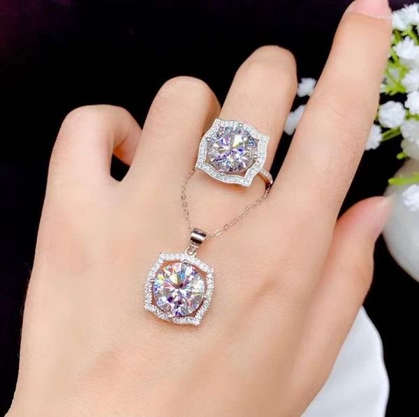 Cluster Rings Big 5 Ct Moissanite Set Bague Boucles D'oreilles Collier Dames Fête D'anniversaire Cadeau Bijoux Haut De Gamme