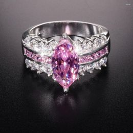 Bagues de grappe Big Luxury Marquise Cut Pink 3 Bague de mariage en diamant simulé pour les femmes Ont S925 Logo Real 925 Silver