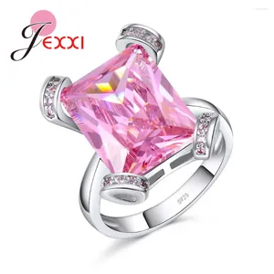 Cluster anneaux Big Square Pink Crystal Wedding for Women Fashion 925 STERLING Silver Cumbic Zirconia Engagement Ring Finger