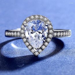 Cluster ringen Boeycjr S925 Silver 7a Zirkon Pear Cut 2CT 7x9mm Fijne sieraden Elegante diamant voor vrouwen verlovingsgeschenk Anillo