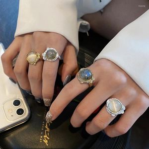 Cluster anneaux boho femelle blanche cristal moonstone opal ring mignon gol couleur mariage pour femmes luxe petit engagement ovale