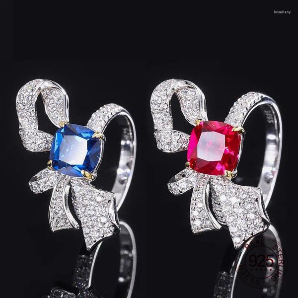 Anillos de racimo Diseño de Bowknot Forma cuadrada Azul Zafiro Rojo Rubí Imitación Verde Esmeralda Piedra preciosa 925 Anillo de plata esterlina