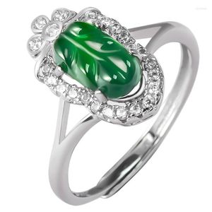 Cluster ringen Birmese Jade Leaf Fashion Natural Emerald Jadeite Designer Gemstone Green Real Gifts Sieraden 925 Silver Gift Women Luxe