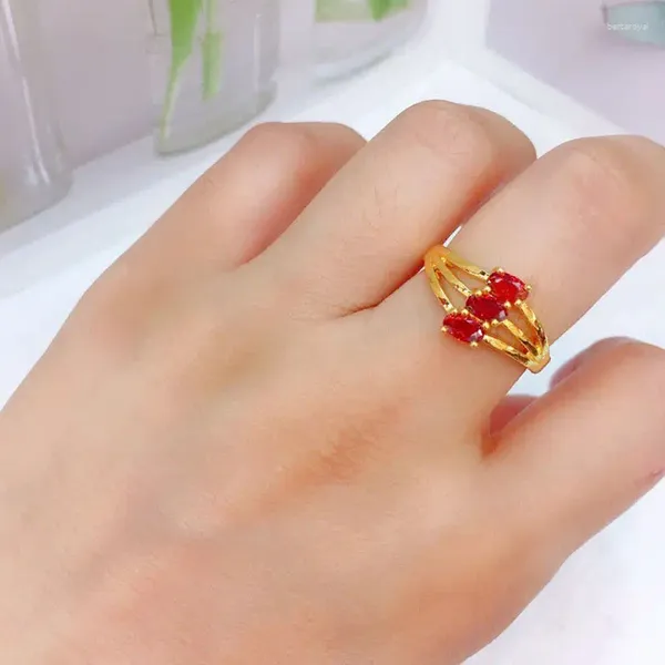 Anillos de racimo mariposa amor anillo de flores hembra malla de cristal rojo