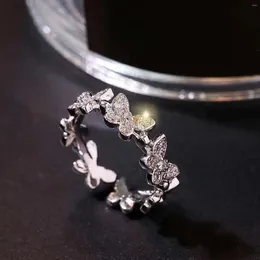 Anillos de racimo Mariposa abierta para mujeres Regalo de cumpleaños Moda minimalista