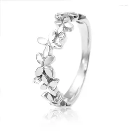 Anéis de cluster Caoshi chique delicado flor anel adolescente menina diariamente wearable dedo acessórios doce senhora moda jóias para cerimônia de noivado