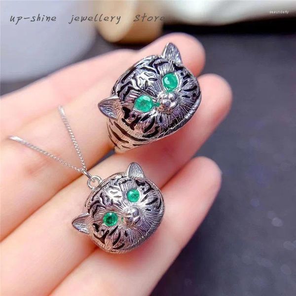 Cluster anneaux chinois style 925 argent incrusté du pendentif en bague émeraude naturelle réglée l'année de Tiger est propice et mignon