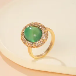 Clusterringen Klassiek Inlay Groen Imitatie Natuursteen Voor Vrouwen Vintage Verlovingsverjaardag Zirconia Ring Sieraden Dames