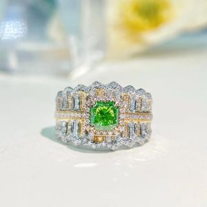 Clusterringen CN2023 Groene Diamanten 1,023 ct Massief 18K Goud Vrouwelijke Diamanten Bruiloft Verloving Voor Vrouwen