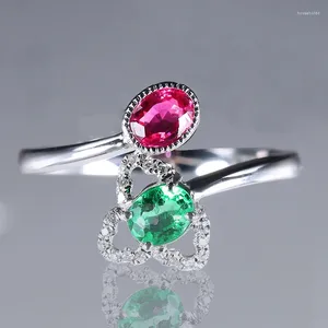 Clusterringen met bijpassende kleur dubbele edelsteen Ruby Emerald Ring Charm Elegant Noble Sparkle Opening Verstelbare S925 zilveren sieraden