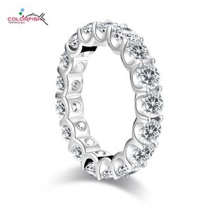 Anillos de racimo COLORFISH Classic Round Cut 4mm Full Eternity Ring para mujeres 925 Sterling Silver Sona Simulated Diamond Wedding Band