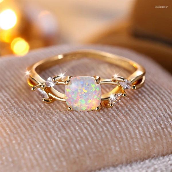 Anillos de racimo Cojín Corte Cuadrado Arco iris Blanco Ópalo de fuego para mujeres Color oro Ojo de caballo Circón Encanto Hoja Alianzas de boda Joyería de fiesta CZ