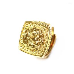 Clusterringen Domineering Tiger Hoofd Men's Ring Luxury Gold Color Resizable to 7-11 Finger Sieraden vervagen nooit
