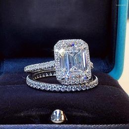 Bagues de grappe Emerald Cut 2ct Lab Diamond Promise Ring Sets 925 Sterling Silver Bague de fiançailles de mariage pour les femmes Bijoux de fête de mariée