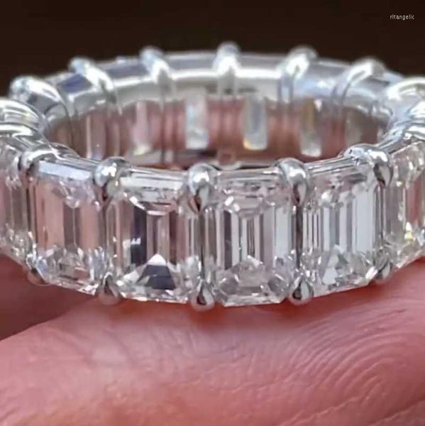 Anillos de racimo Eternal 925 Sterling Silver Pave Emerald Cut Diamante simulado para mujeres COMPROMISO BANDA DE BODA Anillo JewelryCluster Rita22