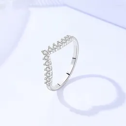 Cluster Anneaux Europe et États-Unis 925 Sterling Silver Crown Ring Feme Feme Fashion Diamond Set Simple Exquis