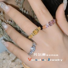 Bagues De Grappe Europe Et États-Unis Ins French Light Luxury Row Diamond Zircon Ring Femmes Plaqué Couleur All Matching Name Slow Bright