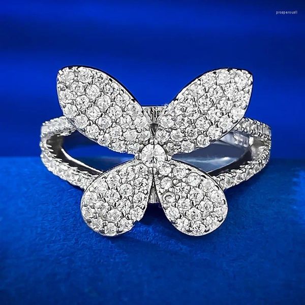 Bagues de cluster européenne et américaine Bowknot Fashion Imitation S925 Sterling Silver Luxury Surround Set avec bague de style diamants