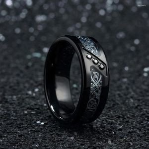 Cluster Ringen Mode 8mm Mannen Rvs Keltische Draak Ingelegde Zwarte Zirkoon Steen Voor Koolstofvezel Trouwring Gift