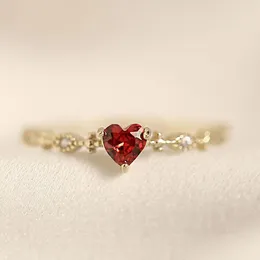Bagues de cluster Fashion Charm Love Ruby pour femmes réglable coeur cristal zircon bague femme accessoires de mariage bijoux cadeau