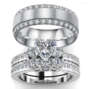 Bagues de cluster Mode Couple Luxe Femmes Coeur Strass Zircon Ensemble De Mariée Hommes En Acier Inoxydable CZ Bague De Mariage Bijoux Cadeau