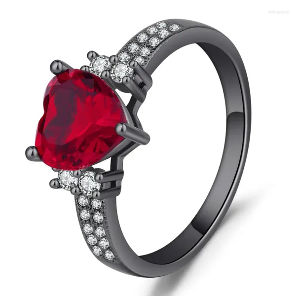 Bagues de cluster Mode Bijoux élégants Rouge Coeur en forme de cristal Zircon Bague Femme Romantique Cadeaux de luxe