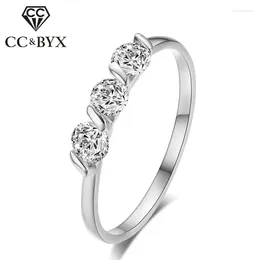 Cluster ringen mode -sieraden voor vrouwen kubieke zirconia zilveren kleur charme romantische bruids bruidsring verloving anello 1033