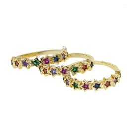 Cluster anneaux de mode bijoux arc-en-ciel cz en forme d'étoile Éternité Band anneau de doigt pour les femmes