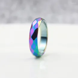 Clusterringen Mode Feestsieraden Kwaliteit 3A Kwaliteit 6 mm breed gefacetteerde hematiet regenboogkleur (1 stuk) HR1010