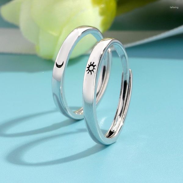 Anillos de racimo Moda Simple Pareja Anillo Color Plata Sol Luna Ajustable Joyería abierta para mujeres Hombres Regalos de aniversario de boda