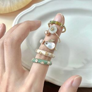 Cluster Ringen Mode Eenvoudig Ontwerp Leuke Kleine Parel Ring Vrouwen Hepburn Ethos Net Rood Senior Gevoel Open Sieraden Gift