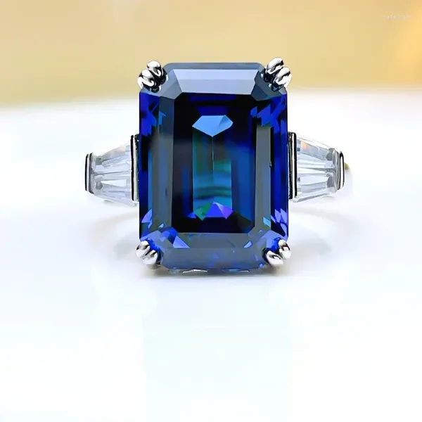 Anillos de racimo de moda y lujoso retro esmeralda corte azul real 925 anillo de plata esterlina para el compromiso de la joyería de las mujeres