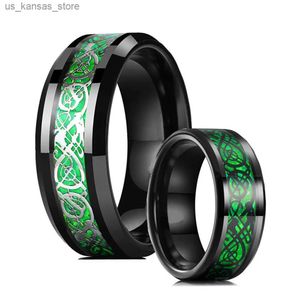 Cluster ringen modieuze groene koolstofvezel ingelegde zwarte wolfraam trouwring voor heren roestvrijstalen ring Celtic Dragon Ring Mens Wedding Ring240408