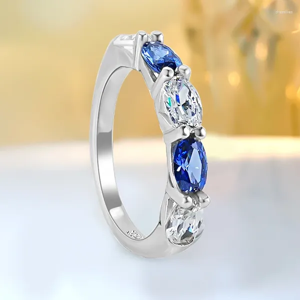 Anillos de racimo Diseño lujoso y de nicho de moda Azul tanzaniano 925 Anillo de diamantes de plata esterlina con temperamento versátil