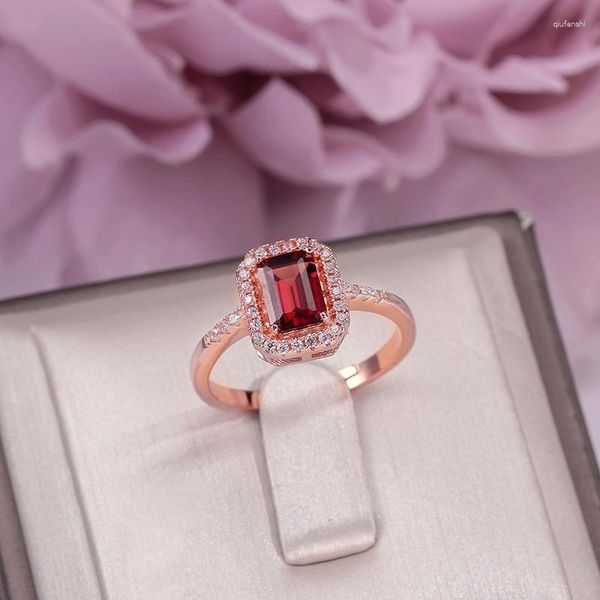 Anillos de racimo Joyería fina Anillo de plata esterlina 925 Granate 1.1ct Piedra preciosa roja natural para mujeres Compromiso de boda Bague CCRI009