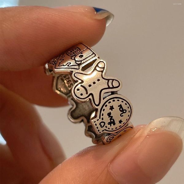 Bagues de cluster Foydjew 2023 Tendance Hip-Hop Graffiti Gingerbread Man Femme Creative Design Fashion Personnalité 925 Thai Silver Ring