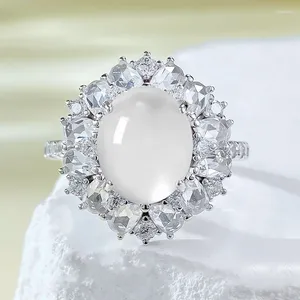 Cluster ringen Franse luxe Instagram S925 Silver Hollow Foam Jade 8 10 Ring Chinese ei gezicht bruiloft sieraden