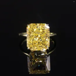Anillos de racimo GEM'S BALLET Diamond-fire CZ- Compromiso amarillo claro elegante en plata de ley 925 Anillo de cóctel hecho a mano Regalo para ella