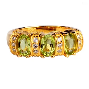 Anillos de racimo Color oro 925 Anillo de plata Mujeres Peridoto verde genuino 3 piedras 4x6 mm Joyería de piedras preciosas ovaladas Agosto Birthstone R091GPN