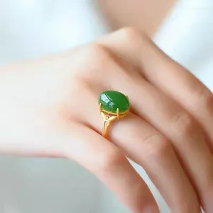 Bagues de cluster Green Jade Bague réglable Cadeau Gemstone Amulette Bijoux Charms 925 Argent Chinois Femmes Véritable Luxe Naturel Sculpté