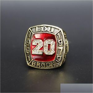 Cluster Rings Hall of Fame Baseball 1961 1979 20 Lou Brock Team Champions Championnat Bague avec boîte d'affichage en bois Souvenir Hommes Fan G Dhjqc