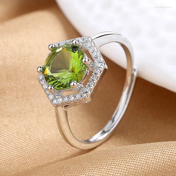 Anillos de racimo Hexagonal Hollow Out Olive Green Anillo abierto para mujer Bling Alta calidad Joyería de regalo de aniversario de boda