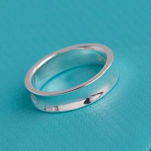 Cluster Rings High Quality Design 925 Sterling Silver Couples Wedding Classic Solid Lovers Fashion Jewelry Love 1837