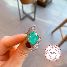 Clusterringen Hoge kwaliteit Paraiba Emerald Stone Vintage Ovale Ring 925 Zilver Mode Luxe Voor Vrouwen Verlovingssieraden Cadeau Groothandel