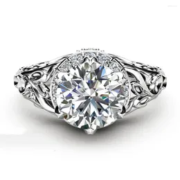 Bagues de cluster motif creux diamant bague européenne et américaine créative cadeau de mariage fiançailles bijoux à la main