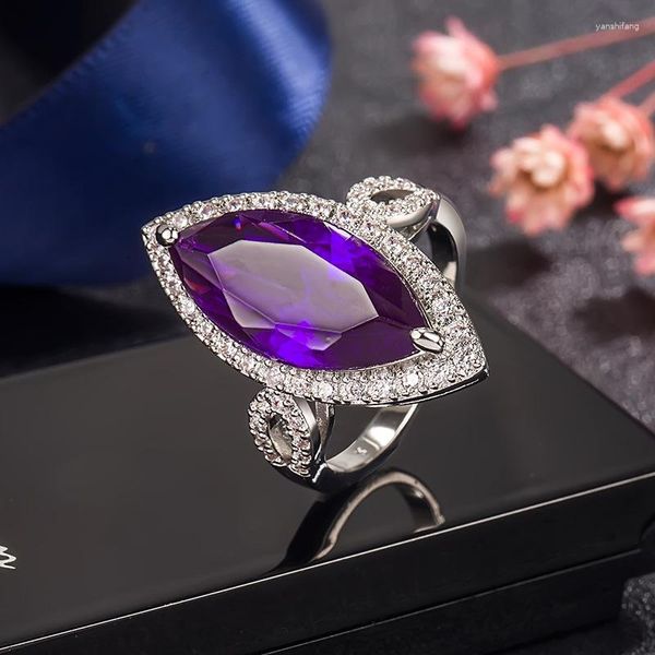 Anillos de racimo Hoyon Luxury S925 Silver Horse Eye Amethyst Anillo de mujer 5 Diamante púrpura Zircon Compromiso Boda Fiesta Joyería Caja de regalo