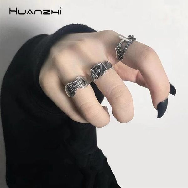 Anillos de racimo HUANZHI Vintage plata Color Metal Punk cadena Cruz cinturón abierto hebilla diseño dedo para Mujeres Hombres fiesta joyería regalos 1