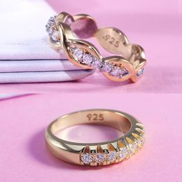 Anneaux de cluster Huitan luxe couleur dorée Sproty style décontracté femmes accessoires anneau avec minuscule zircon cubique pierre bagues du milieu 230424