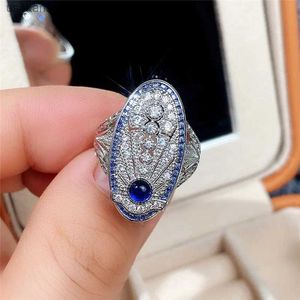 Cluster Rings Huitan Western Style Aesthetic Rings for Women Luxury Ladys Finger Accessories Party Anniversary Birthday Gift Hot 2021 Jewelry240408